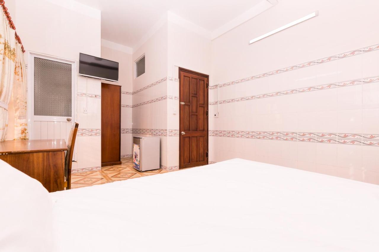 Spot On 691 Little England Homestay Đà Nẵng Exterior foto