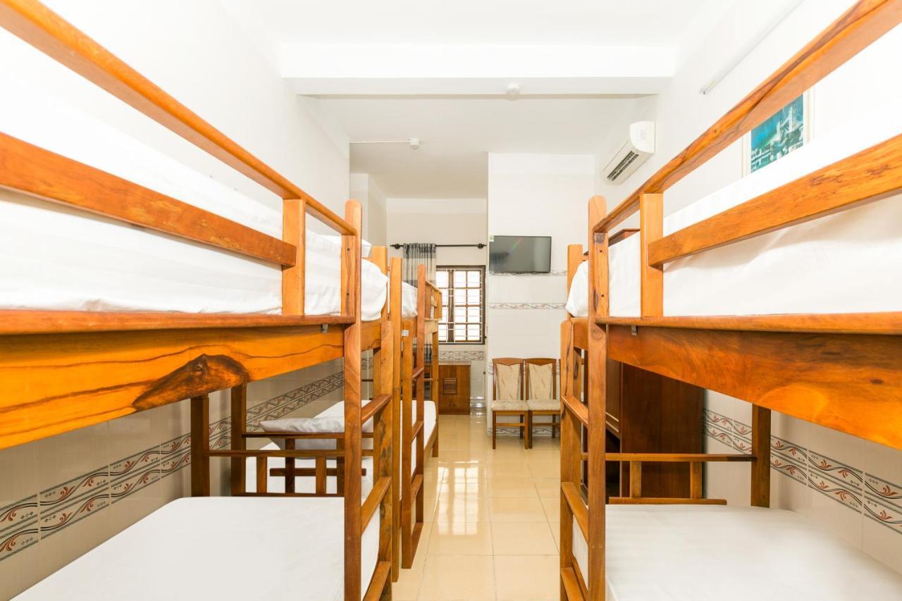 Spot On 691 Little England Homestay Đà Nẵng Exterior foto
